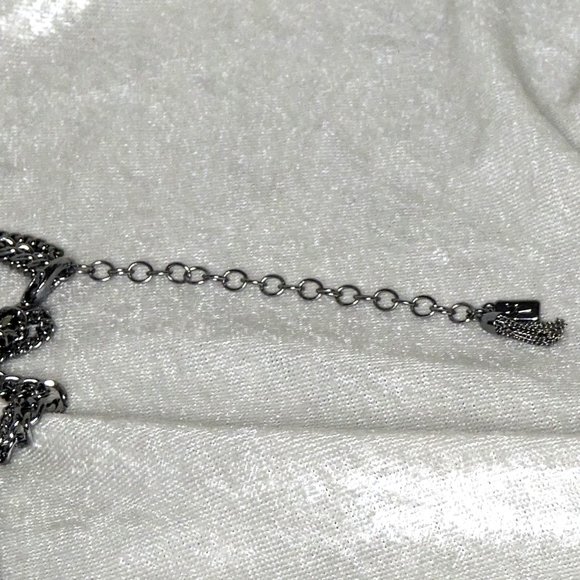 Simply Vera Wang 3-Layer Necklace with Stars NWT - Picture 12 of 12